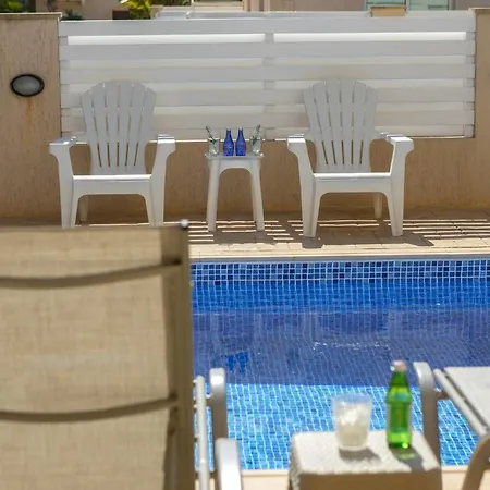 Andria Villa